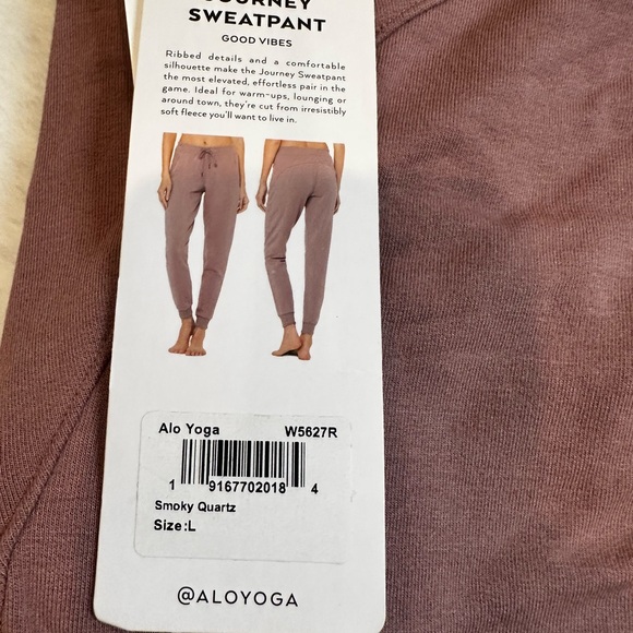 ALO Yoga Smoky Quartz Sweatpants - Picture 2 of 9